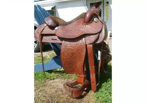 Western Show saddle and show bridle